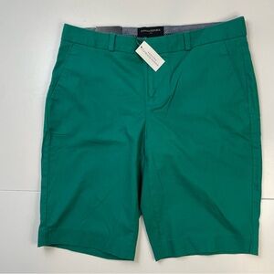 NEW Banana Republic Women Short size 2 green 10” shorts with tag